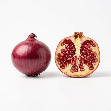 Red onion and pomegranate, natural food sources of quercetin
